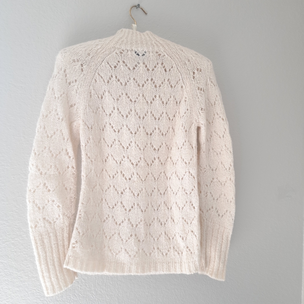 LOFT Ivory colored sweater . Loft . Ann Taylor . lace knit sweater size M - Picture 4 of 12